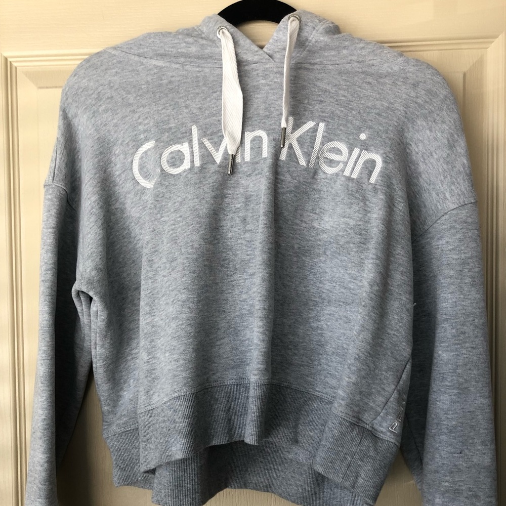 Calvin Klein cropped sweatshirt